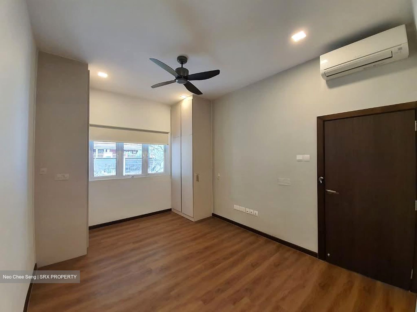 Serangoon Garden Estate (D19), Terrace #530942271
